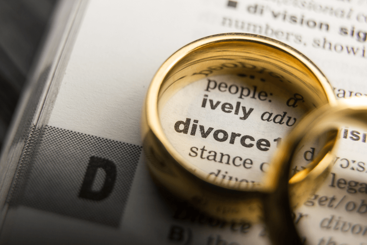 Tips for getting through a divorce emotionally